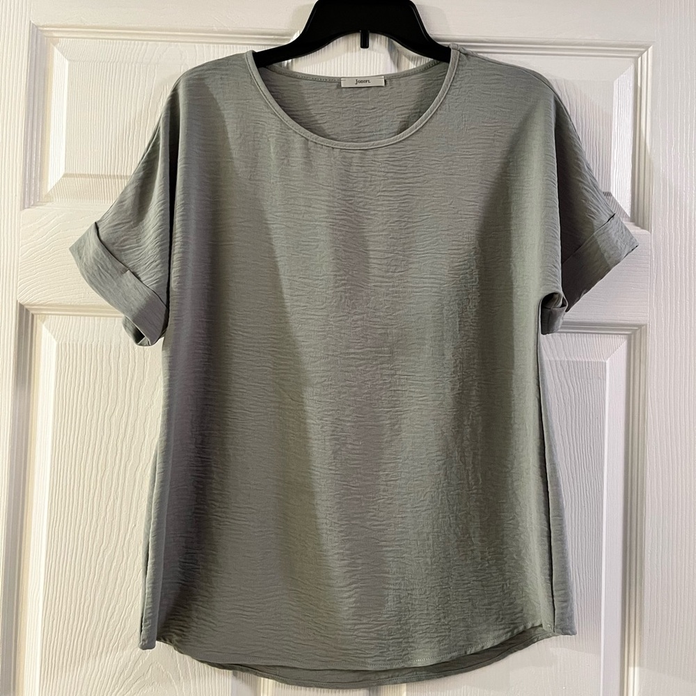 Pinkblush Pink blush green maternity blouse size small